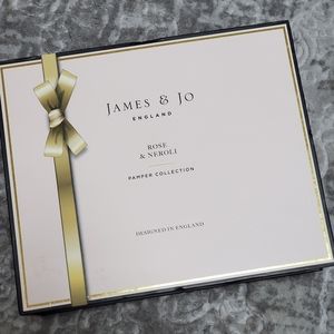 JAMES & JO England Pamper Collection Set
